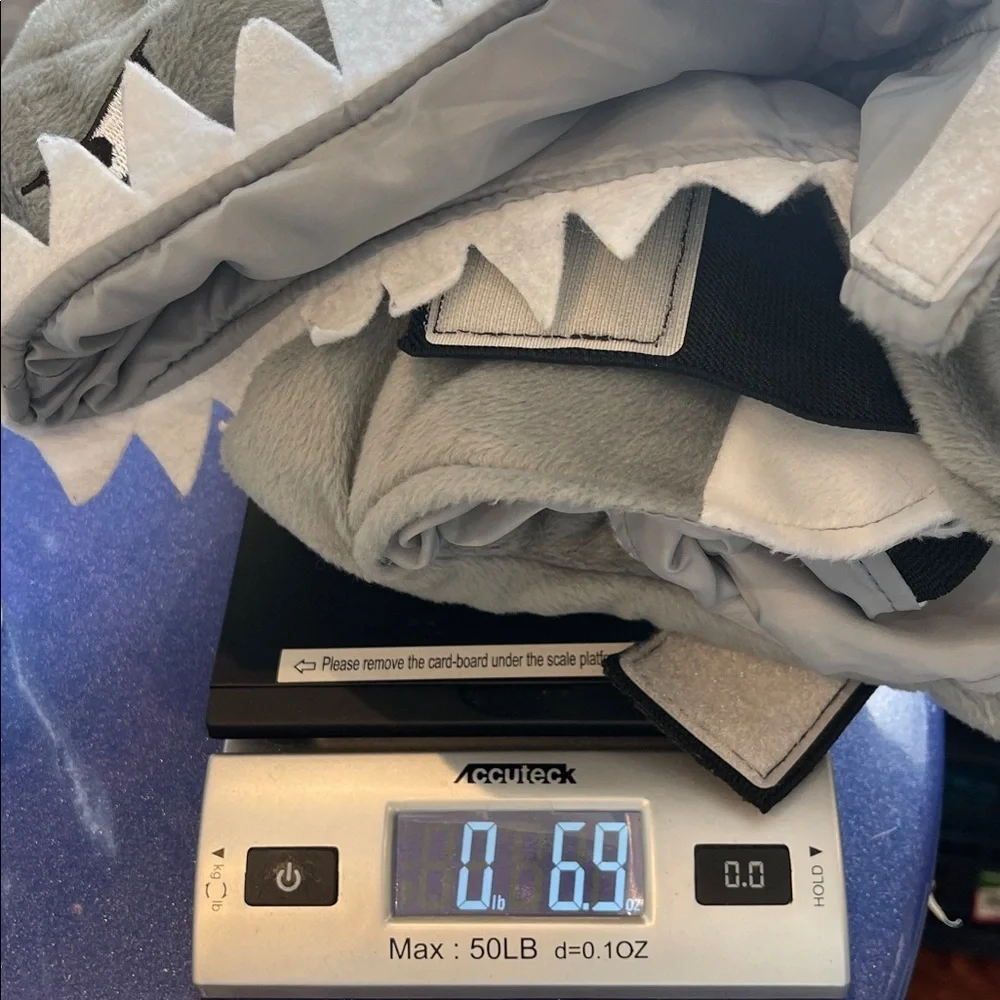 SHARK COSTUME LARGE GRAY & WHITE PLUSH DOG, PET COSTUME Halloween